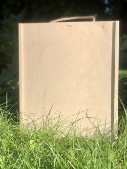 Skrzynka na wino potrójna zasuwana