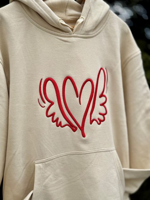 Bluza OD SERCA Kremowa z czerwonym haftem Bluza OD SERCA Kremowa z czerwonym haftem